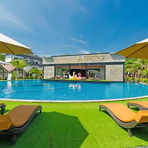 Курортный комплекс Andaman Legacy, Пхипхи